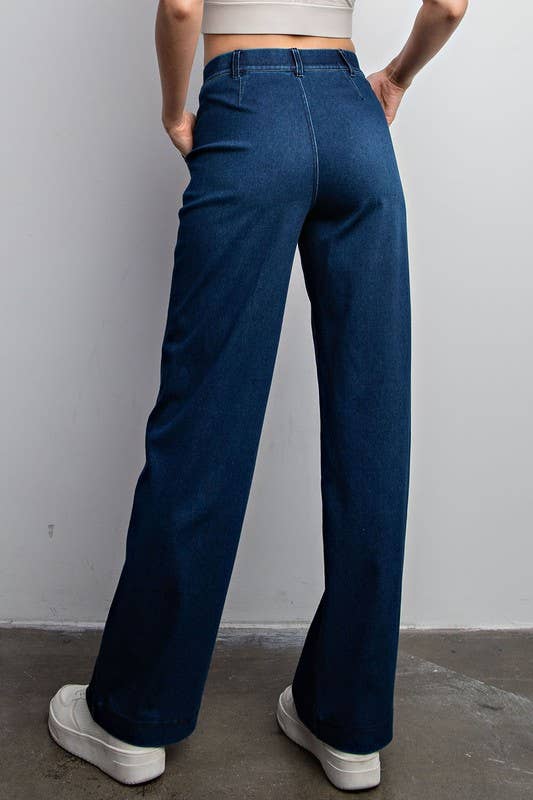 Wide-Leg Stretchy Jeans